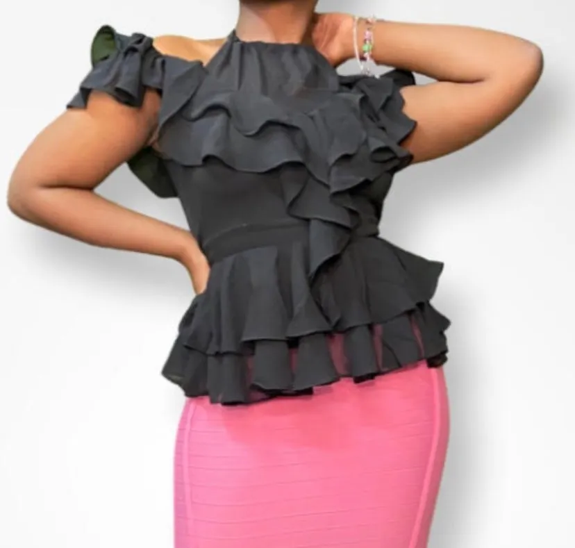 RUFFLED UBER-CHIC CHOKER BLOUSE TOP